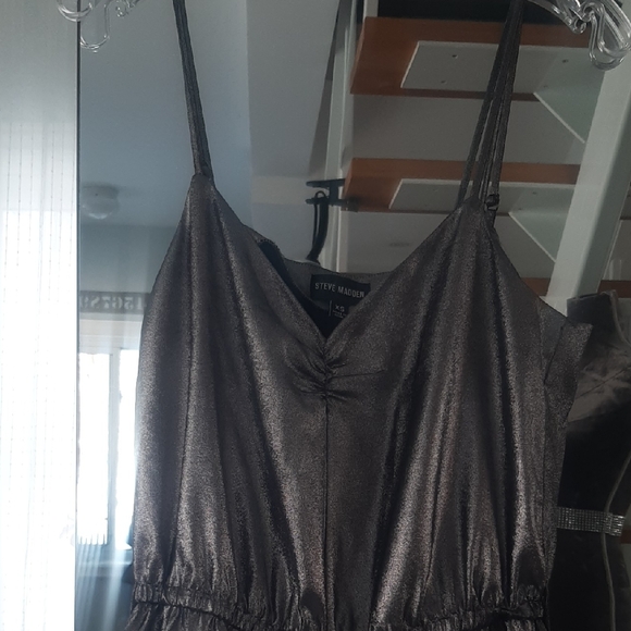 NWT Steve Madden Silver Jumpsuit💋Adjustable Straps/Elastic Waist Sz XS - Picture 2 of 12